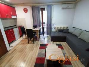 Namešten stan 25m2-Garsonjera